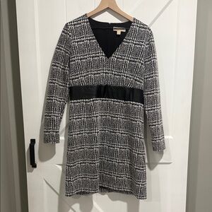 MICHAEL Michael Kors Black and White Long Sleeve Dress
